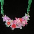 K76 € 30,00 Lucite bloemenketting